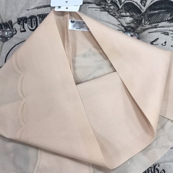 Wacoal Women's Inside Edit Shaping Brief - Picture 4 of 9